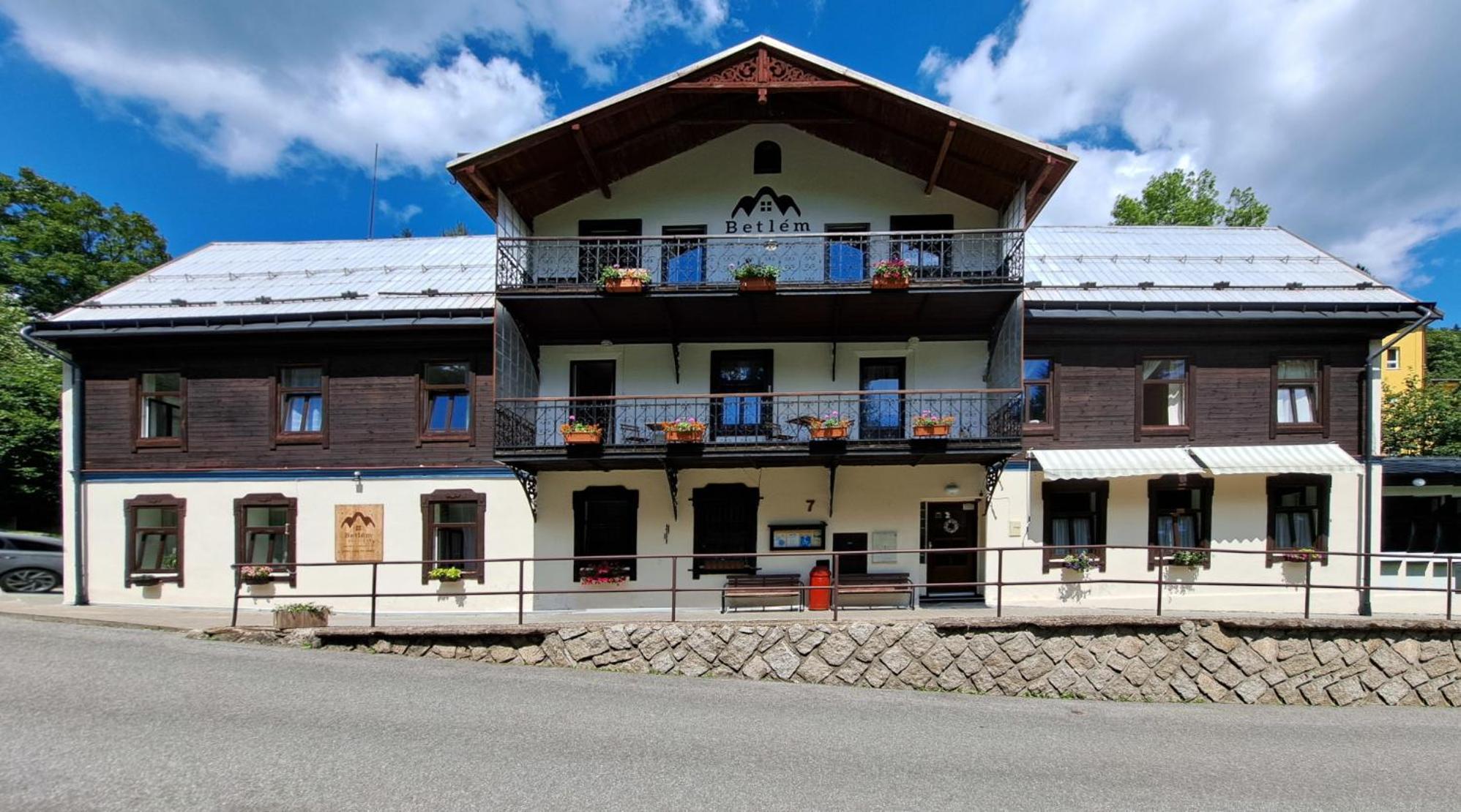 Penzion Betlem Janske Lazne Exterior photo